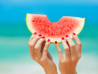 The best foods for your beach bag this summer