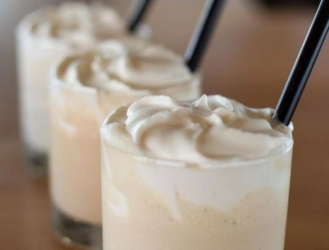 50 Drinks in 50 States: A Classic Hummer Born in Michigan