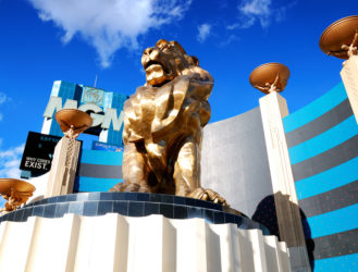 Jimmy Buffett and the Coral Reefers Live at the MGM Grand Garden Arena Tonight!